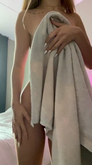 Let me take this towel off for you 🤪