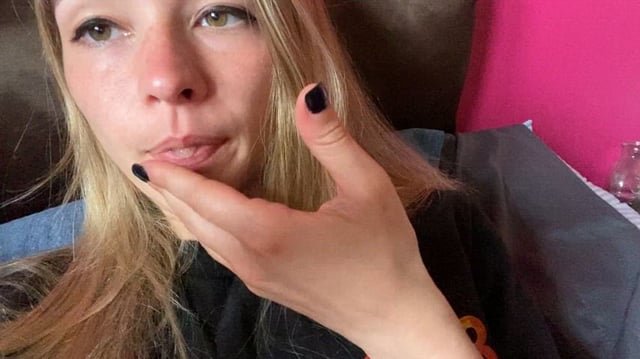 Another day of trying to beat my record of how many redditors will see my pussy in one day | EroBang | Porn Photos Videos Nudes Leaks