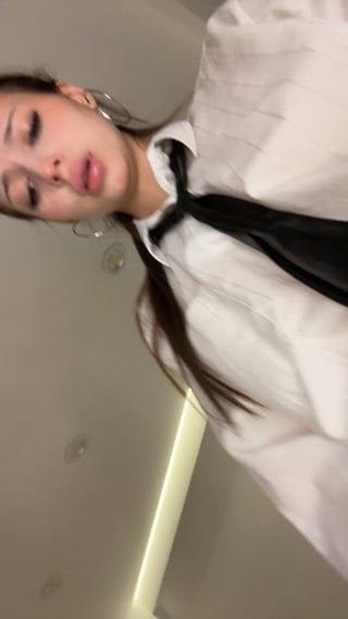 If you’d eat my pussy, just write 1 word