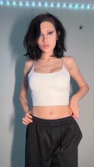 Sweet body that you can admire for a long time