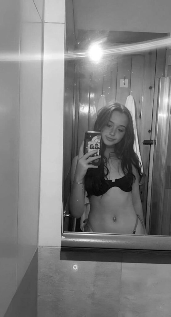 Simple and sexy