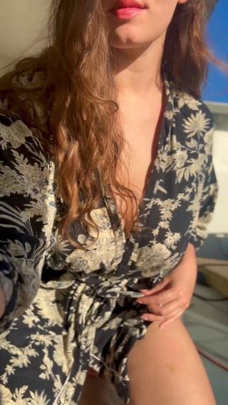 you're the reason why i love showing off my tits