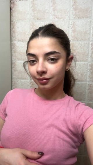 When I was 18 I would have to hide to show my boyfriend myself like this😈